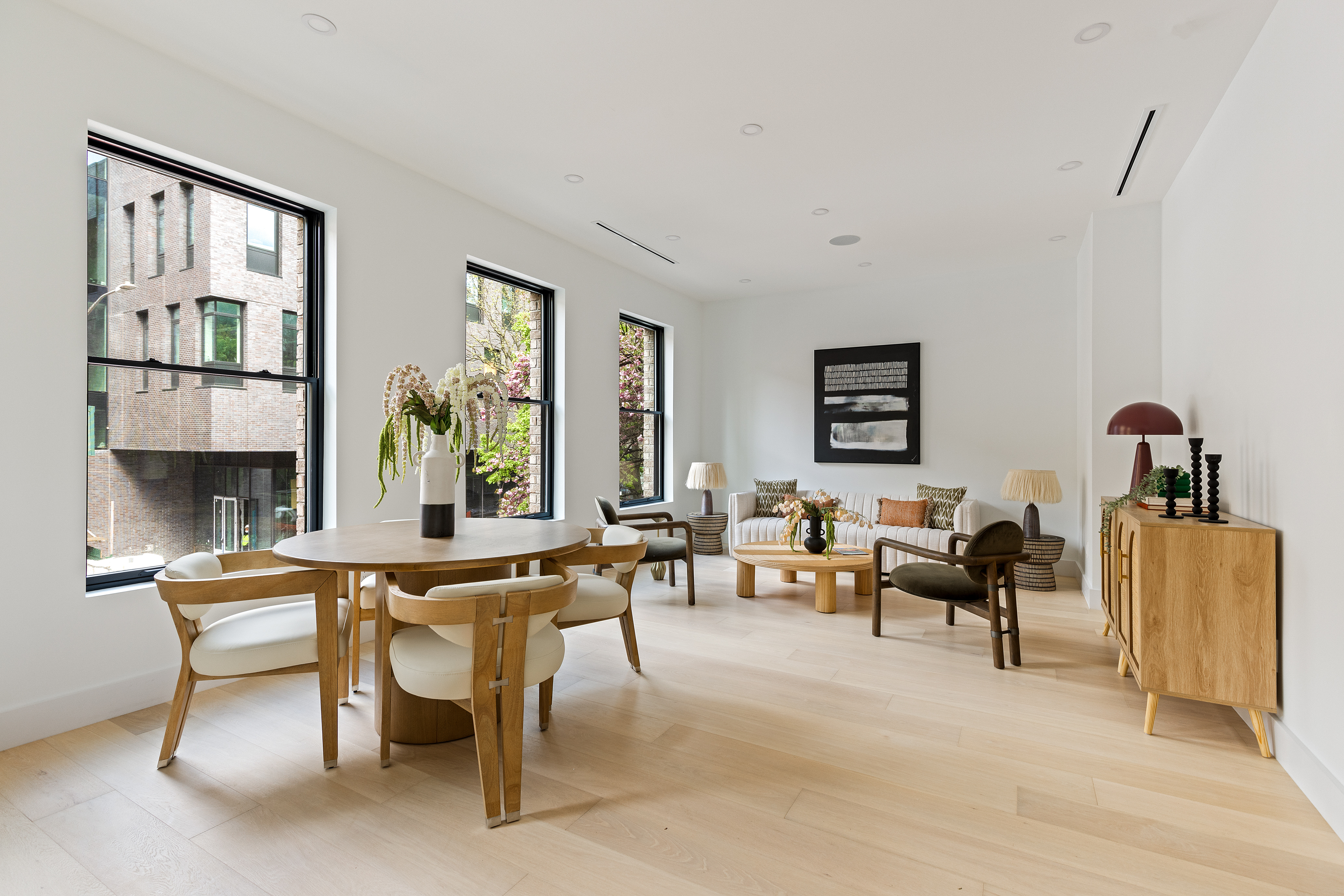 522 State Street — dining and living room