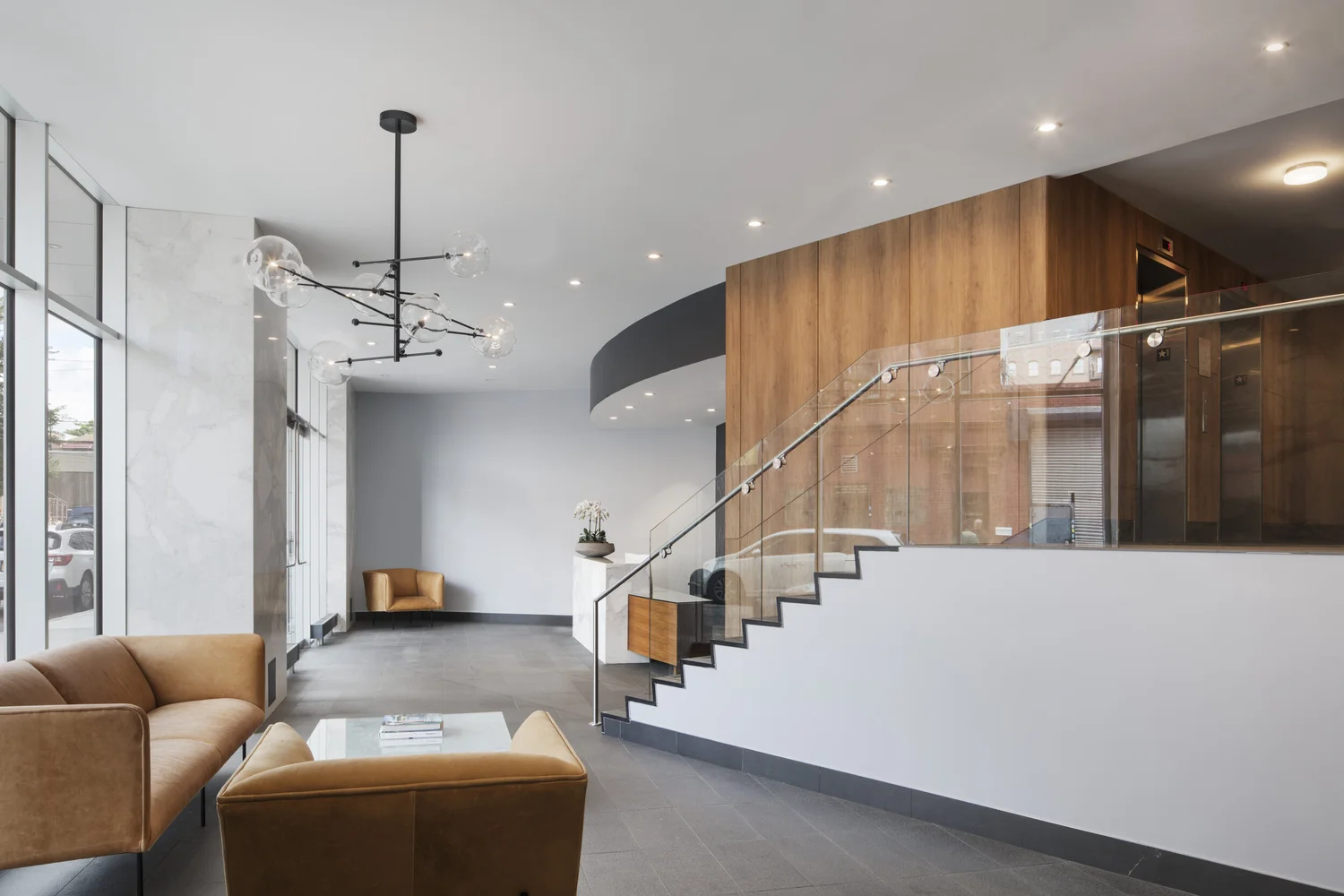 Vernon Tower — residence 0803